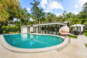 Relaxing Riverside Stay with Pool
